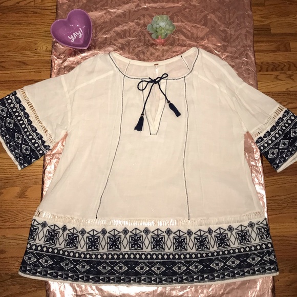 Sold Free People Embroidered Tunic Dress - Picture 2 of 7